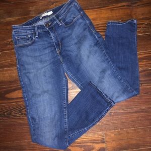 Levi’s Mid-Rise Skinny Jeans